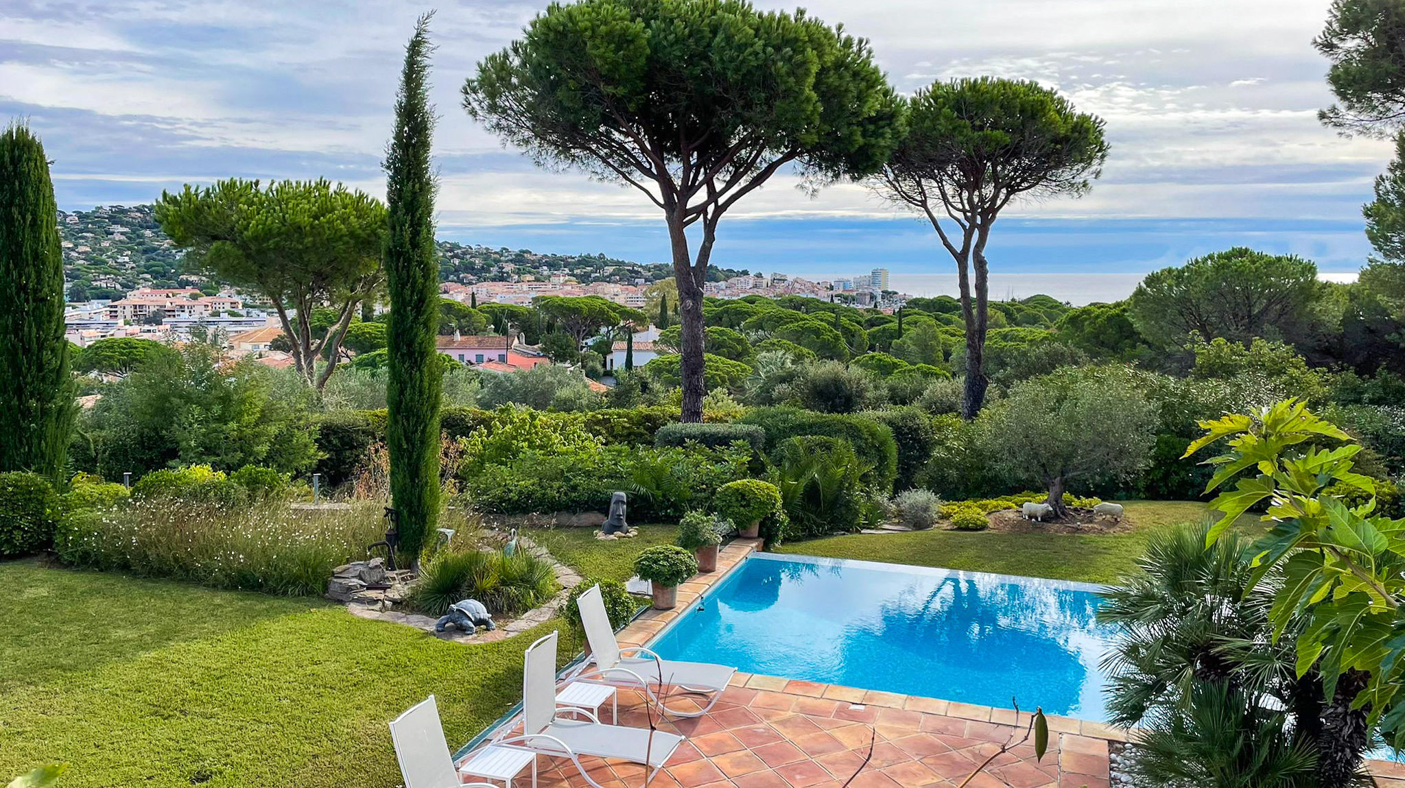 La magnifique vue sur le mer à la villa la Marchellerie Sainte Maxime