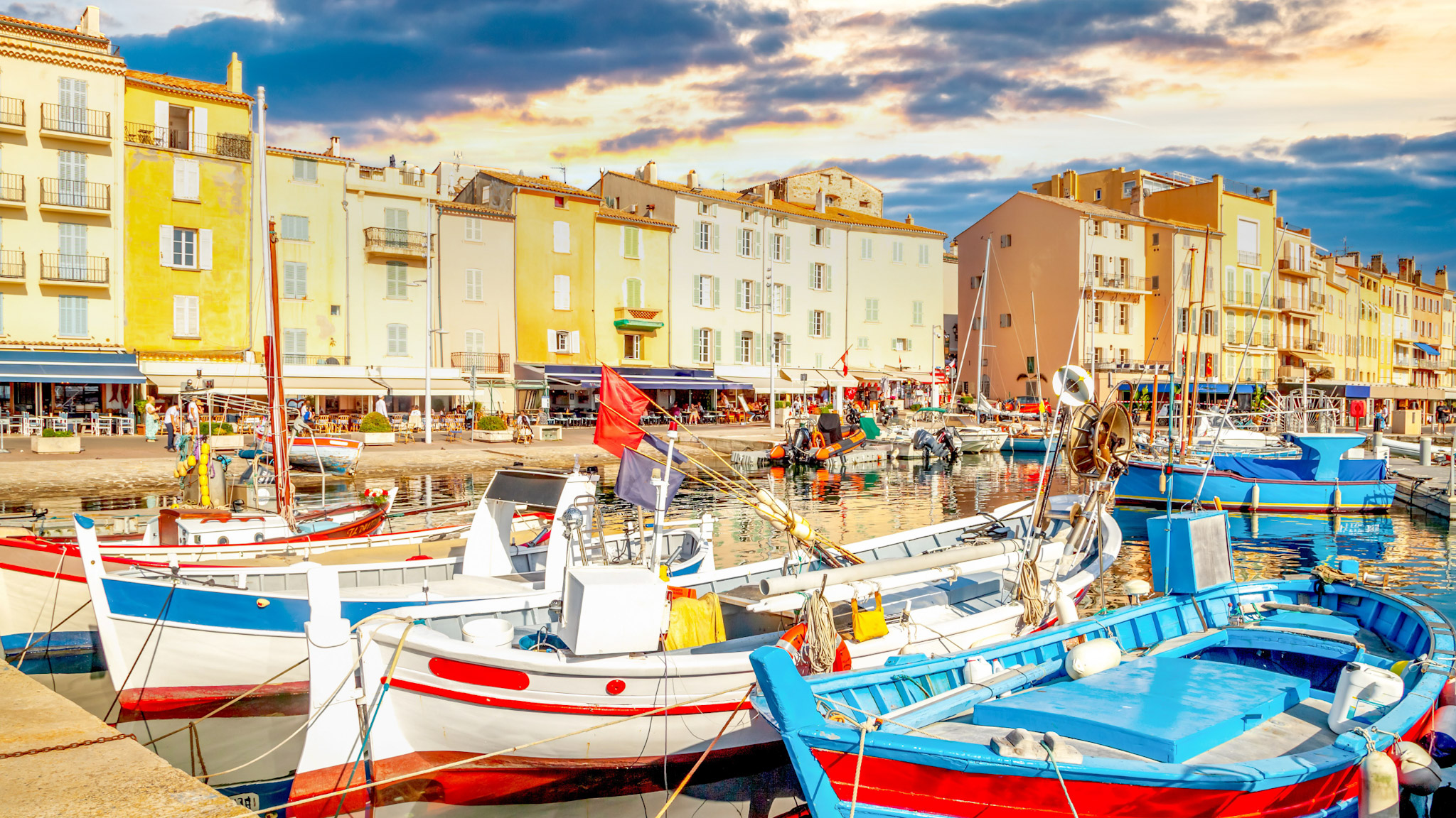 Bateaux de pêche dans le Port de Saint Tropez