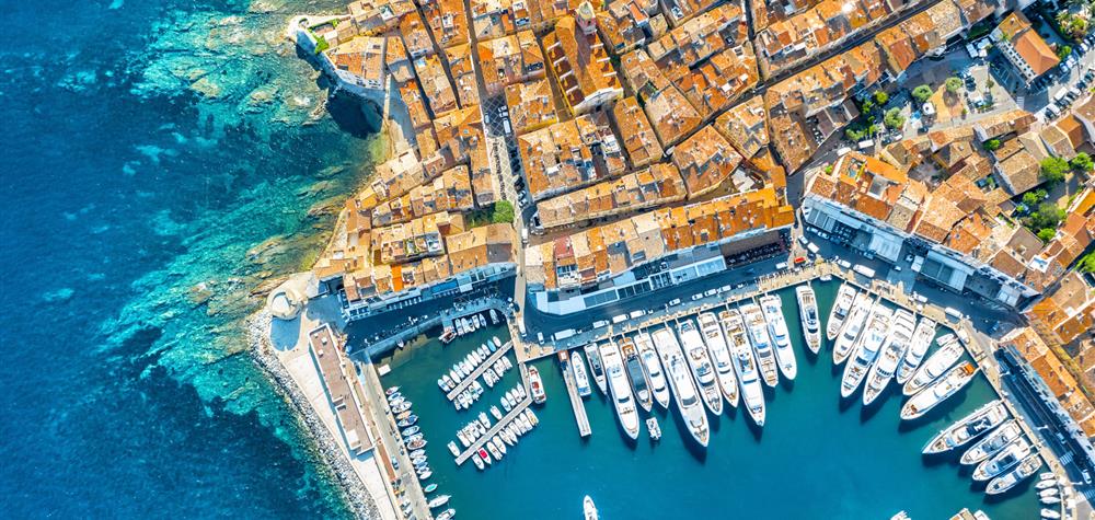 Vue du Port de plaisance de Saint Tropez