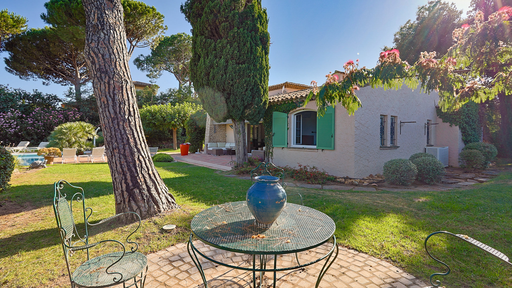 Villa avec piscine et un Grand Jardin à Saint Tropez